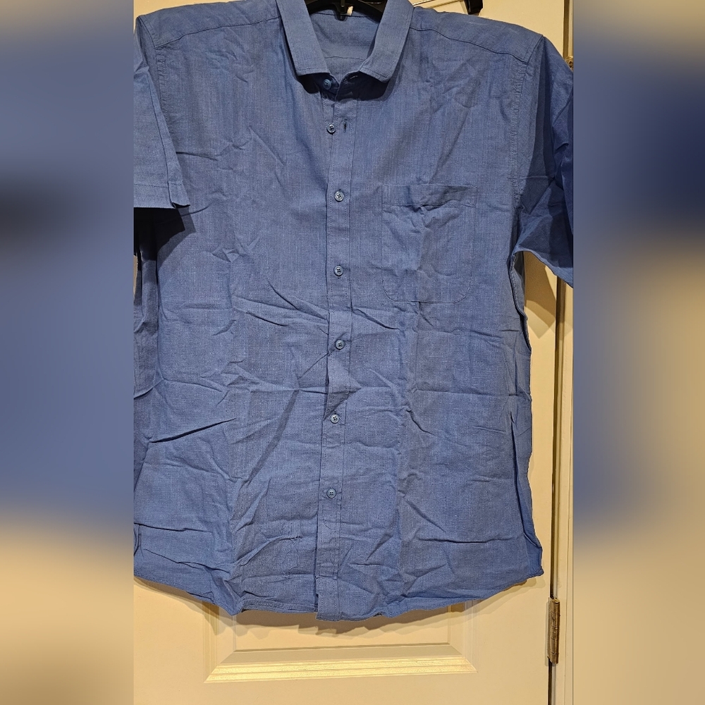 Men's Short-Sleeve Casual Button-Down Shirt — Blue